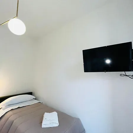 Oriani Bed & Breakfast *